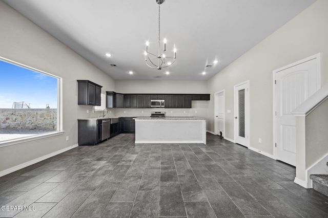 396 Villa Sol Court, Socorro, TX 79927