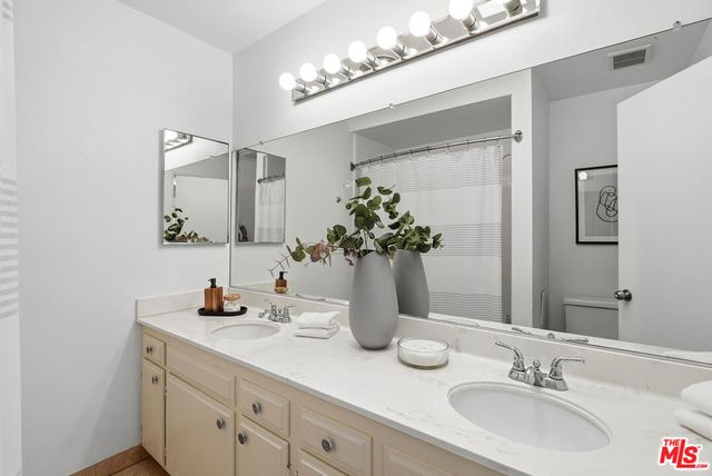 11260 Overland Avenue 25G, Culver City, CA 90230