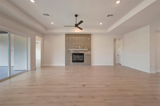104 Rees Landing RD, Spicewood, TX 78669