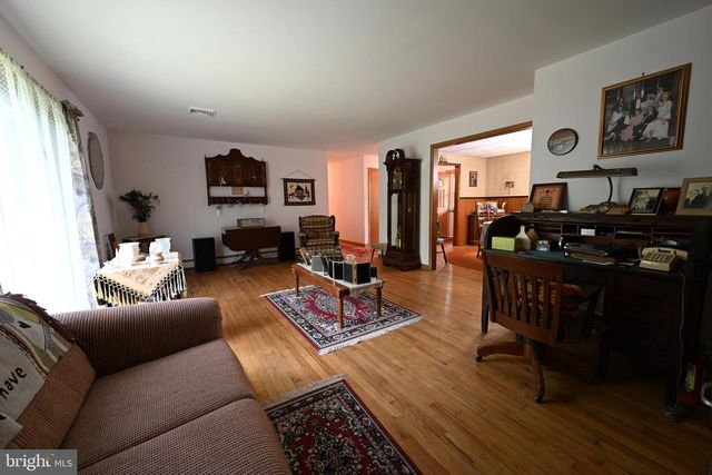 230 BURRS RD, Burlington, NJ 08016