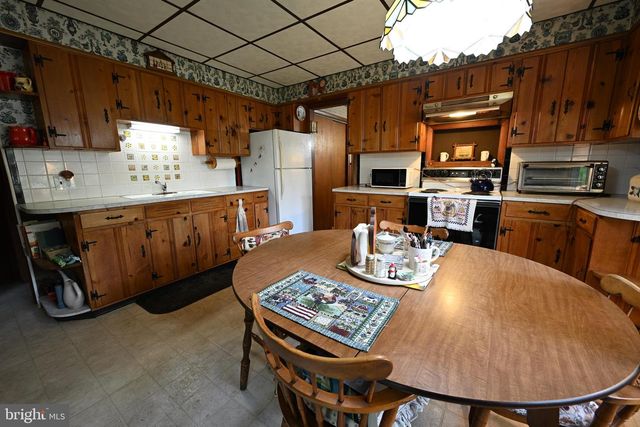 230 BURRS RD, Burlington, NJ 08016