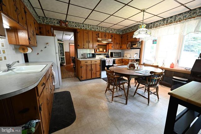 230 BURRS RD, Burlington, NJ 08016