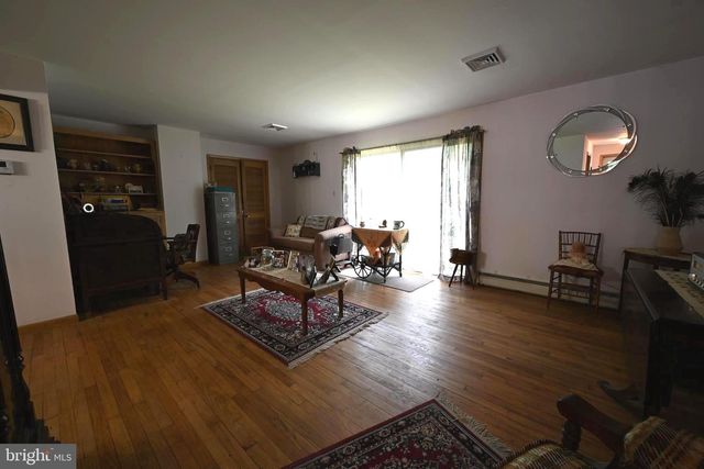 230 BURRS RD, Burlington, NJ 08016