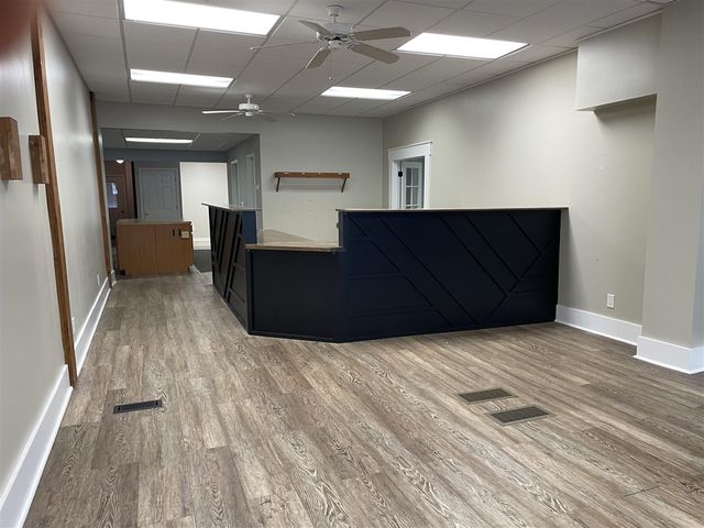 163 S Main Street, Leslie, MI 49251