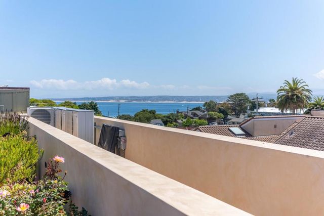575 Foam Street D, Monterey, CA 93940