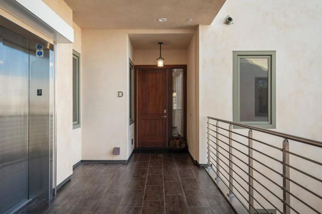 575 Foam Street D, Monterey, CA 93940