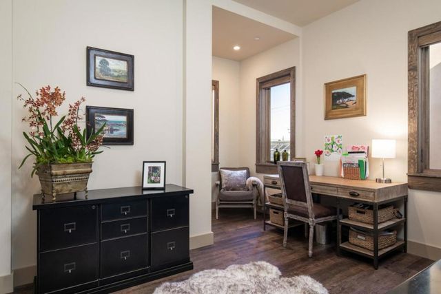 575 Foam Street D, Monterey, CA 93940