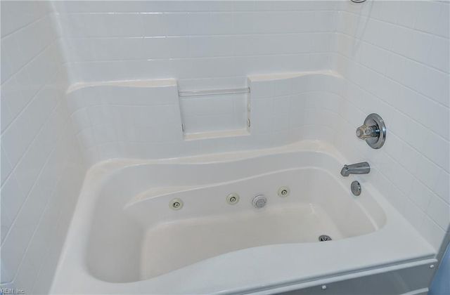 4016 Holston CT, Suffolk, VA 23435