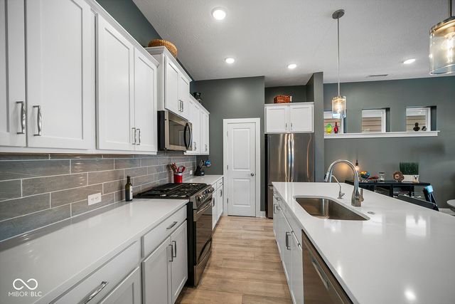 995 Astor Lane, Carmel, IN 46032