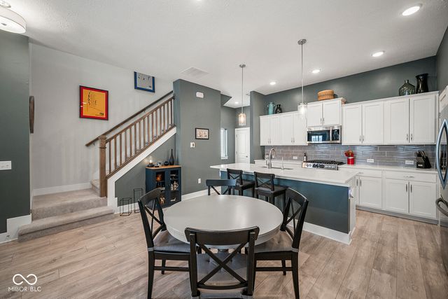 995 Astor Lane, Carmel, IN 46032