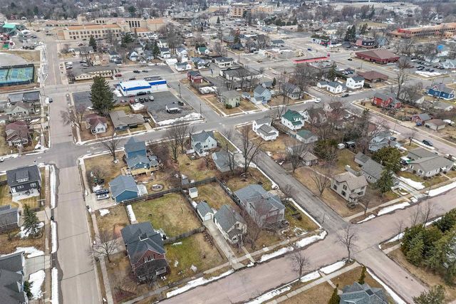 420 10TH STREET SOUTH, Wisconsin Rapids, WI 54494