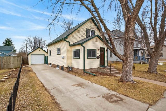 420 10TH STREET SOUTH, Wisconsin Rapids, WI 54494