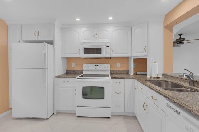 4200 N Highway A1a 311, Hutchinson Island, FL 34949