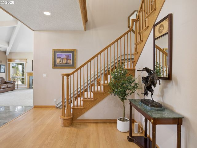 14007 Se EKLUND Ave, Boring, OR 97009