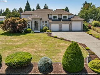 14007 Se EKLUND Ave, Boring, OR 97009