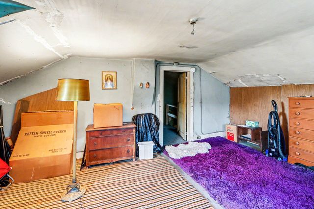 3011 Riverview Drive, Kalamazoo Twp, MI 49004