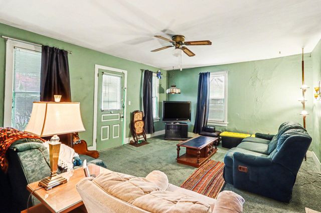 3011 Riverview Drive, Kalamazoo Twp, MI 49004