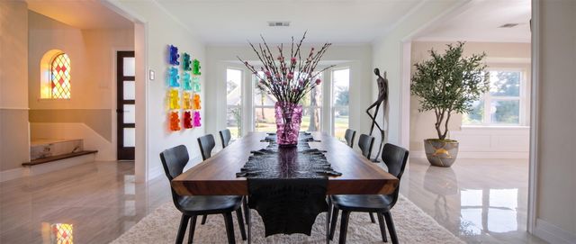 2302 Brooktree Drive, Houston, TX 77008