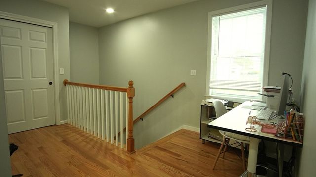 9 Hall St, Webster, MA 01570