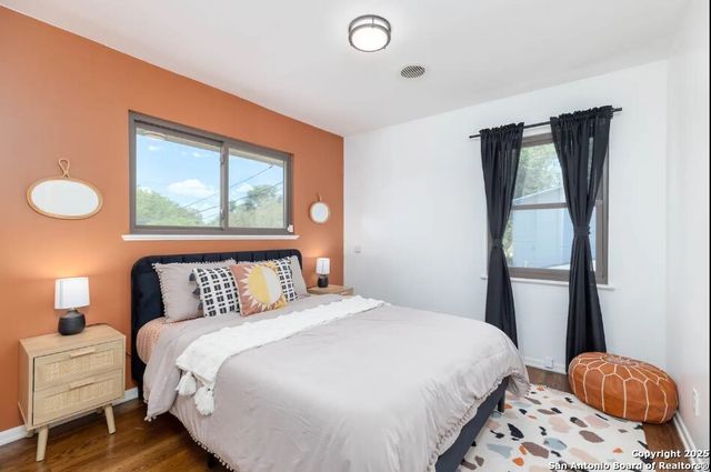 9830 Salisbury Dr, San Antonio, TX 78217