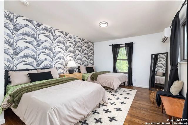 9830 Salisbury Dr, San Antonio, TX 78217