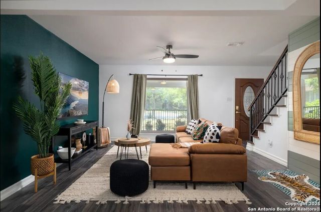 9830 Salisbury Dr, San Antonio, TX 78217