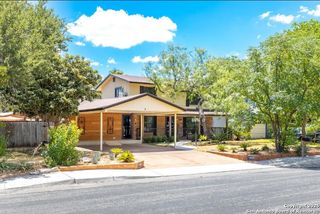 9830 Salisbury Dr, San Antonio, TX 78217