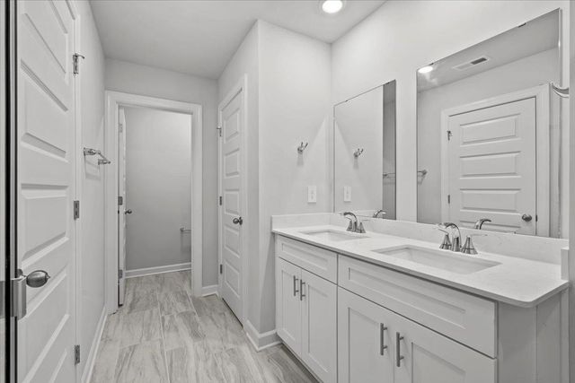 429 Blissful Court, Taylors, SC 29687