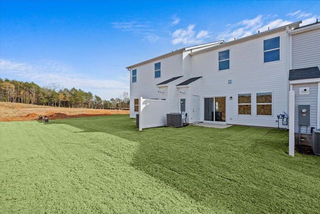 429 Blissful Court, Taylors, SC 29687
