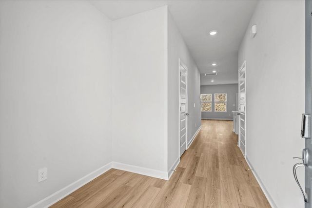 429 Blissful Court, Taylors, SC 29687