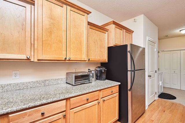 8350 Ep True Parkway 1206, West Des Moines, IA 50266