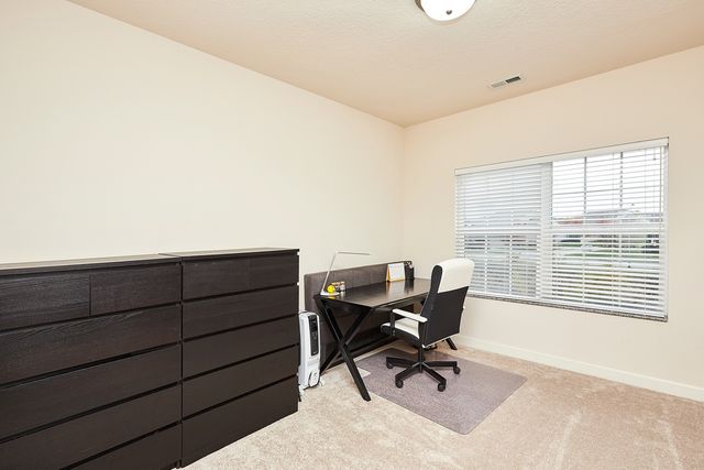 8350 Ep True Parkway 1206, West Des Moines, IA 50266