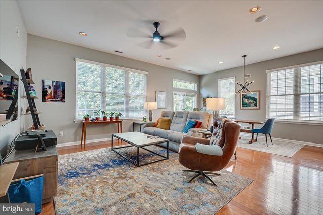 64 ARISTOTLE WAY, East Windsor, NJ 08512