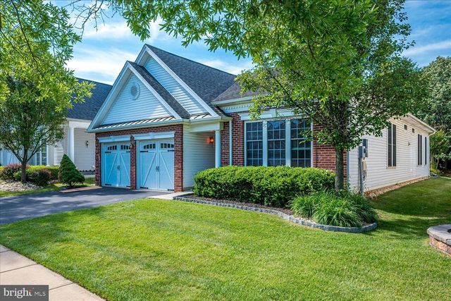 64 ARISTOTLE WAY, East Windsor, NJ 08512
