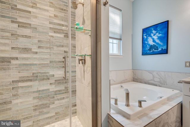 64 ARISTOTLE WAY, East Windsor, NJ 08512