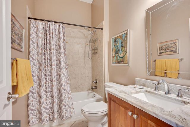 64 ARISTOTLE WAY, East Windsor, NJ 08512