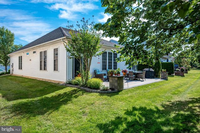 64 ARISTOTLE WAY, East Windsor, NJ 08512