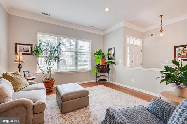 64 ARISTOTLE WAY, East Windsor, NJ 08512