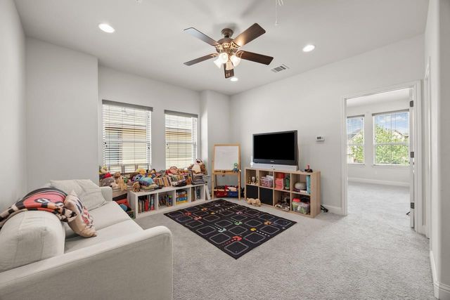 608 Cascada LN, Round Rock, TX 78681