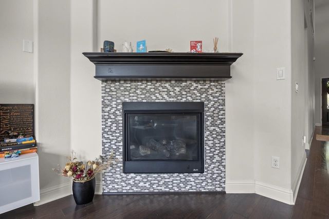 608 Cascada LN, Round Rock, TX 78681