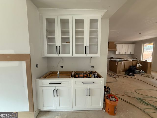 2646 Waters Edge Drive, Gainesville, GA 30504