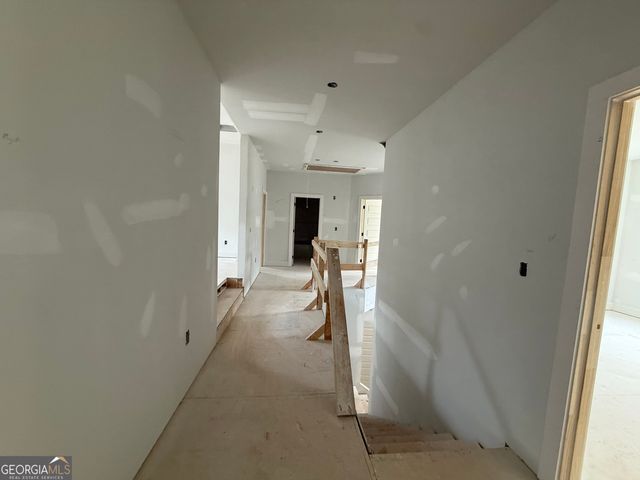 2646 Waters Edge Drive, Gainesville, GA 30504