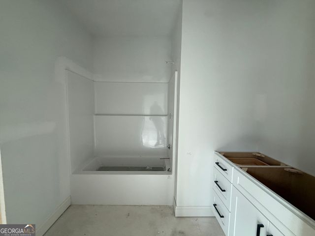 2646 Waters Edge Drive, Gainesville, GA 30504