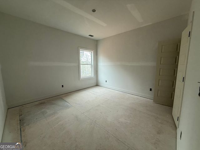 2646 Waters Edge Drive, Gainesville, GA 30504