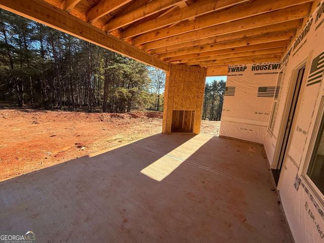 2646 Waters Edge Drive, Gainesville, GA 30504