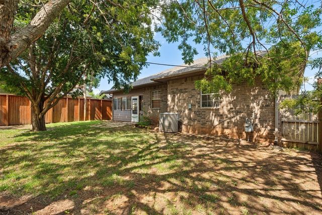 115 N Capitol Street, Guthrie, OK 73044