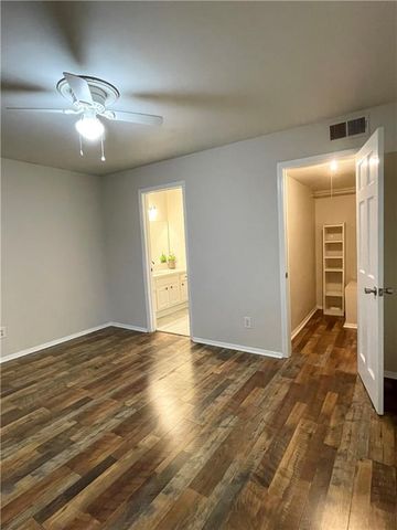 346 Carpenter Drive 12, Sandy Springs, GA 30328