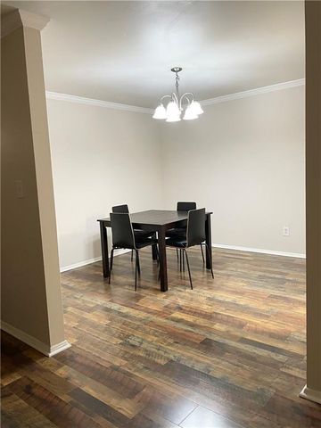 346 Carpenter Drive 12, Sandy Springs, GA 30328