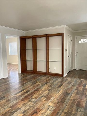 346 Carpenter Drive 12, Sandy Springs, GA 30328