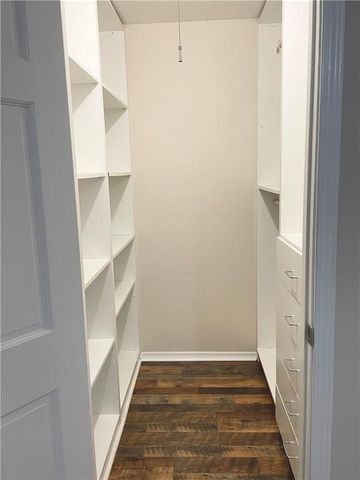 346 Carpenter Drive 12, Sandy Springs, GA 30328